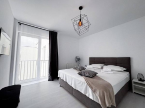 Wonder Apartment With Terrace
